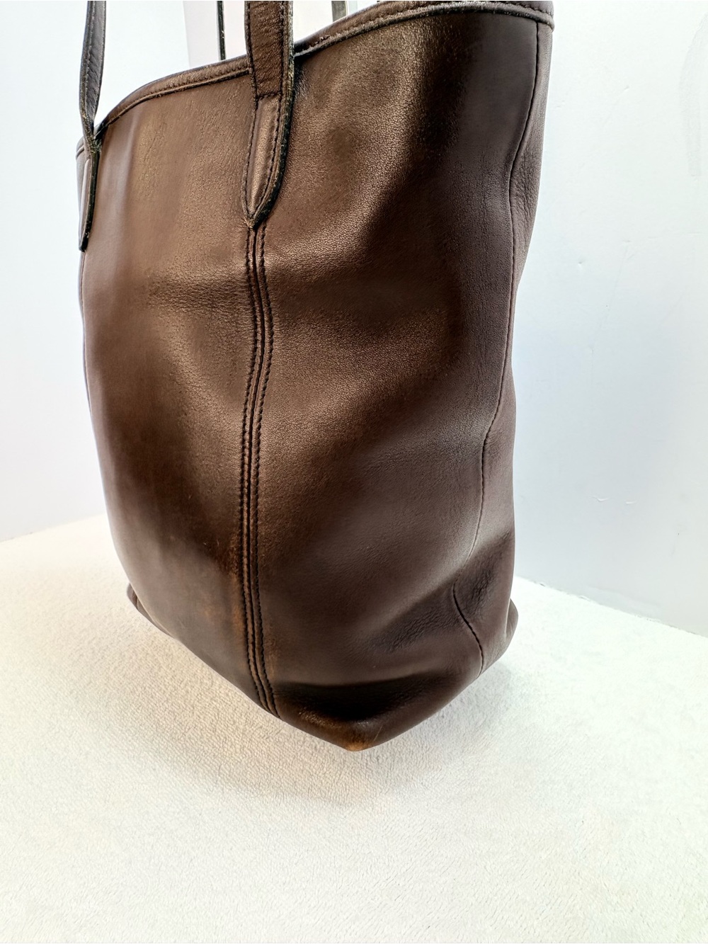 Coach Classic Brown Leather Tote Bag - Women's Shoulder Tote - Picture 4 of 17